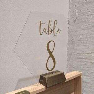 Acrylic table numbers 1-9 with gold stands